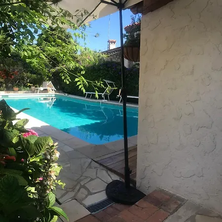 Apartment Cap Maisonette Avec Piscine Privative *